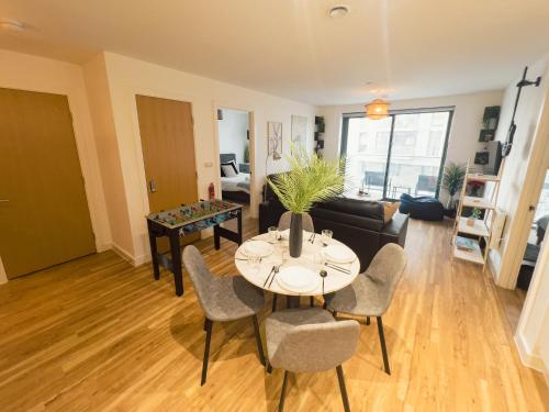 Manchester Waterside Retreat, Manchester (photo 9)