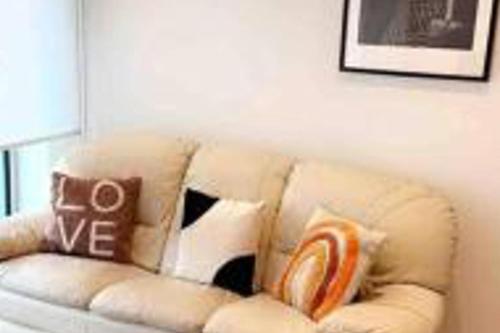 Tee SweetLux Apartment In Canning Town