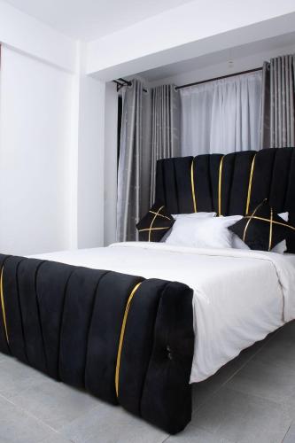 Kayla Suites