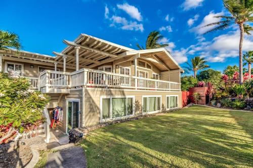Catch the Sunset! Island Hale with AC and Hot Tub