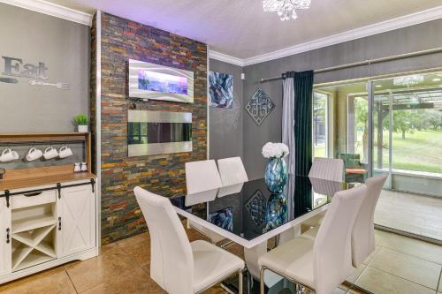 Patio and Fire Pit Spacious Davenport Family Home! near Ridgewood Lakes Golf & Country Club