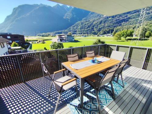 Bella Vista - 85 m2 Ferienwohnung mit überdachtem Parkplatz und Außenstellplatz - Bergblick (Bella Vista - 85 m2 Ferienwohnung mit uberdachtem Parkplatz und Außenstellplatz - Bergblick) in Bürs
