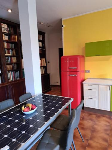 สิ่งอำนวยความสะดวกเพื่อการสันทนาการ, Book Paradise in เครโมน่า