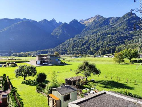 Bella Vista - 85 m2 Ferienwohnung mit überdachtem Parkplatz und Außenstellplatz - Bergblick (Bella Vista - 85 m2 Ferienwohnung mit uberdachtem Parkplatz und Außenstellplatz - Bergblick) in Bürs