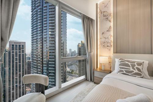 Luxury 4BR Burj View Steps from Dubai Mall - image 14