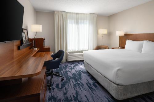 Fairfield Inn Orlando Airport - image 9