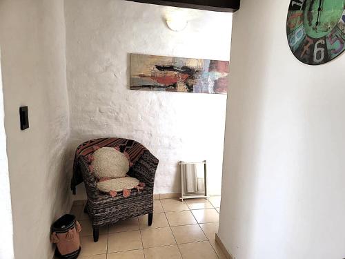 Mujer Urbana Suite near Neper