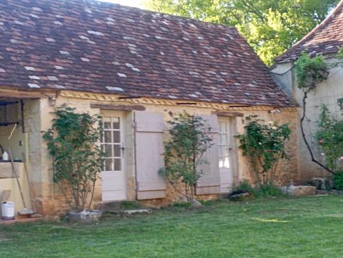 19th century guest house with character in Journiac
