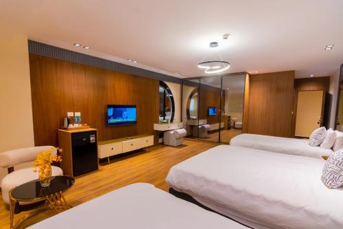 Legacy hotel - image 6