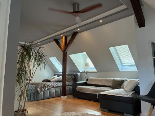 Attic apartment in a listed villa in Hohenstein-Ernstthal