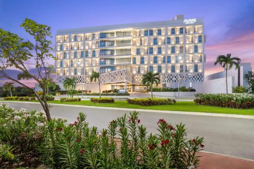 Exterior view of Avani Cancun Airport