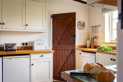 Yew Tree Cottage in Sawdon