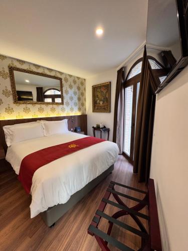 room detail thumbnail 0