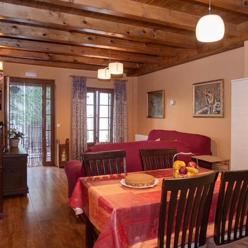 virtuve, Casa rural Txorrota Txortako Txikia Selva de Irati in Villanueva De Aezcoa