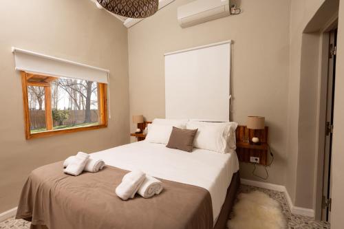 Dobe Lodge in Vista Flores