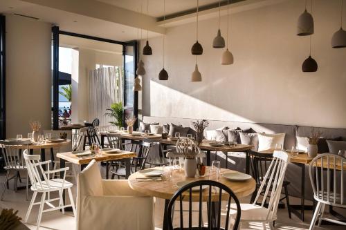 Restaurant, Kefalonia Grand in Kefalonia