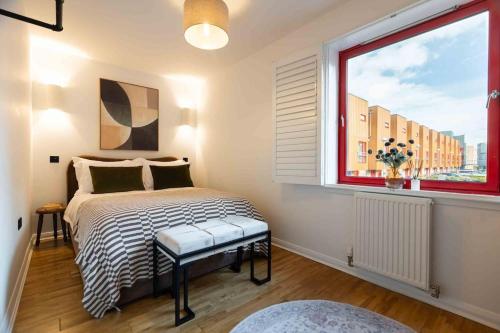 Botanic House - 3BR Home - Private Parking, Glasgow (photo 10)