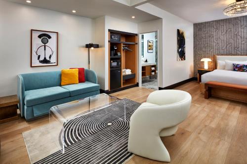 Elan Hotel - image 14