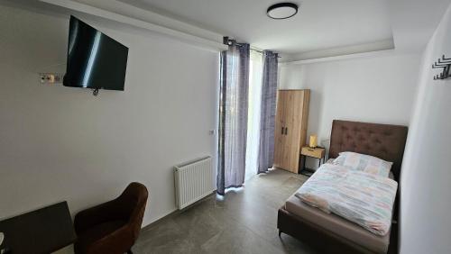 . Hotel Akropolis