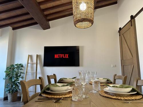 Under The Tuscan Sun in กาสเตลลุชโช