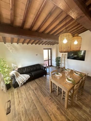 Under The Tuscan Sun in กาสเตลลุชโช