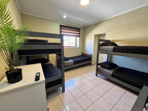 Residencial Don Santiago in ทอลค่า