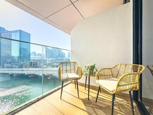 Charming Studio - Full Canal Views - 5 min walk from ADGM, Cleveland and Galleria - Perfect for Corp in Al Maryah -saari