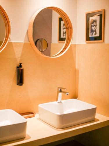 Besse-et-Saint-Anastaise Casa Bonnafous Hotel view