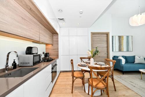 Dubai Marina Living 1BR near JBR, Дубай (фото 7)