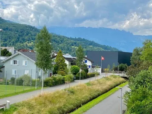 SwissRest - Self Check-In in Sevelen, Schweiz