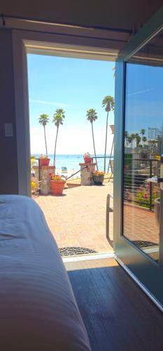 Casablanca Inn on The Beach in ซานตา ครูส (CA)