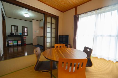 MarunoStay-最大8名-1棟貸切-1日1組限定-プロジェクター完備-アクセス良好, Okajama (fotografie 9)