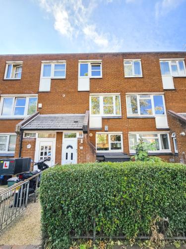 Stylish London Stay 4 Bed, Garden, Great Location, Londres