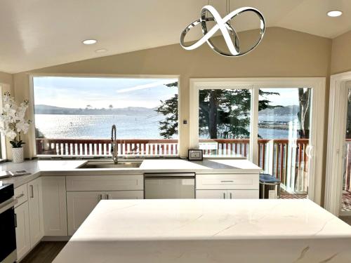 景觀, Waterfront Home in Bodega Bay! 3Beds, 2Baths & panoramic ocean views in 博德加灣