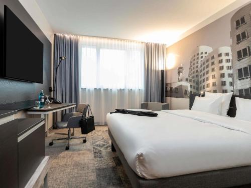 Novotel Duesseldorf Airport - image 7
