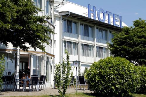 Hotel Schwanau garni Room Type - Standard Double Room