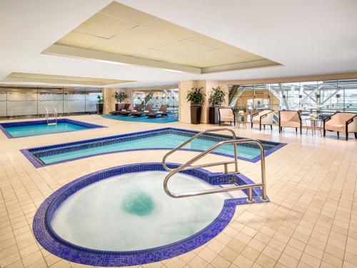 Exterior view, Fairmont Vancouver Airport In-Terminal Hotel in Richmond (BC)