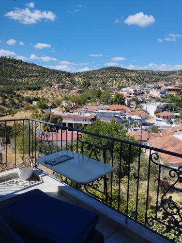 RHM Relaxing Home Monthly in Alíartos