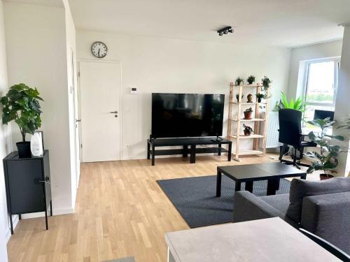 Family-Friendly Apartment Steps from Atomium - City Center 6 min, Брюссель (фото 3)