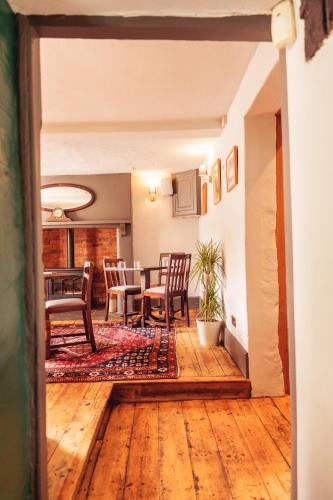 The Cherry Tree Inn 3