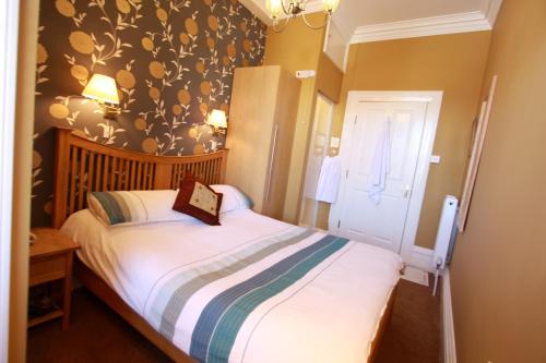 Brentwood Guest House 4
