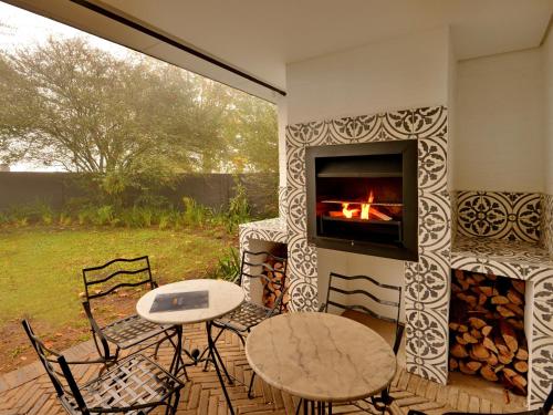 . Hilton Homestead by ANEW