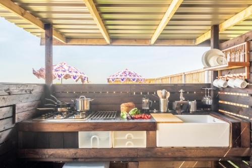 Luxury glamping in Constable Country - Valley View Yurt in Boxford (Suffolk)