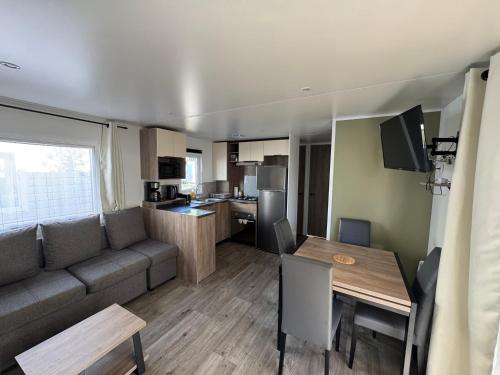 Mobil-home Bora camping les Embruns