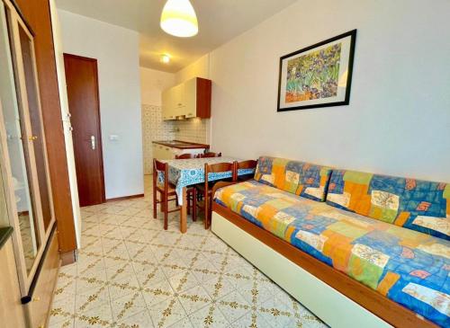 Seafront apartment with pool, Porto Santa Margherita di Caorle (fotografie 6)