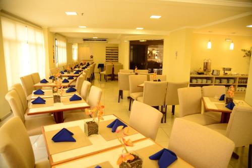 River Park Hotel - 레스토랑