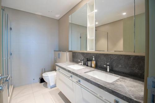 Fully Furnished 2BR-Direct Dubai Mall Connection, Dubái (foto 5)