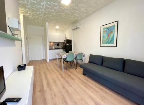 Modern flat with pool view balcony, Порто-Санта-Маргерита-ди-Каорле (фото 7)