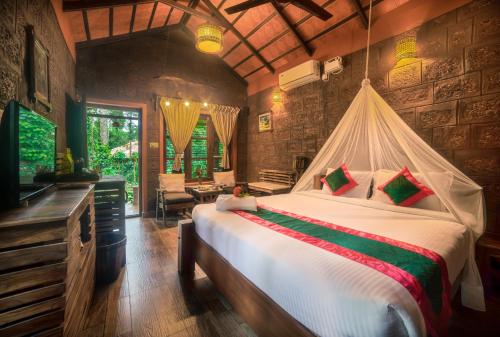 Copper Edge - Eco Resort, Coorg in Shanivarasanthe