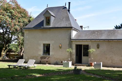 Le Gîte à Château de Chavigny (Le Gite a Chateau de Chavigny) in โลช